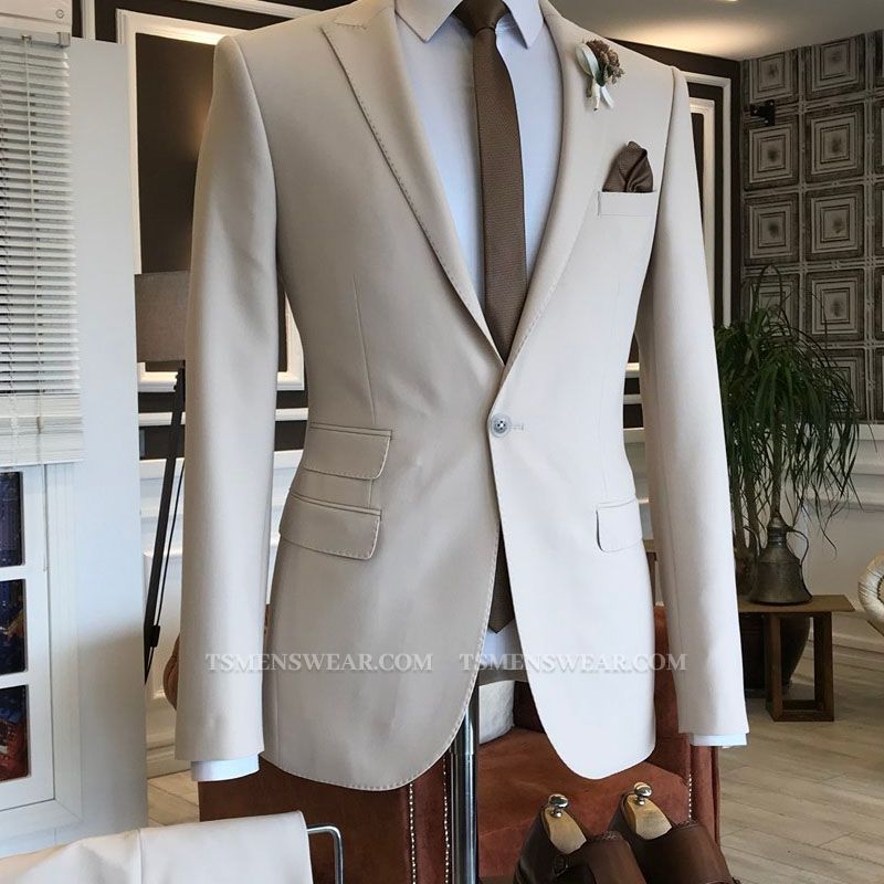 Formal Light Khaki Peaked Lapel One Button 3 Flaps Men Suits