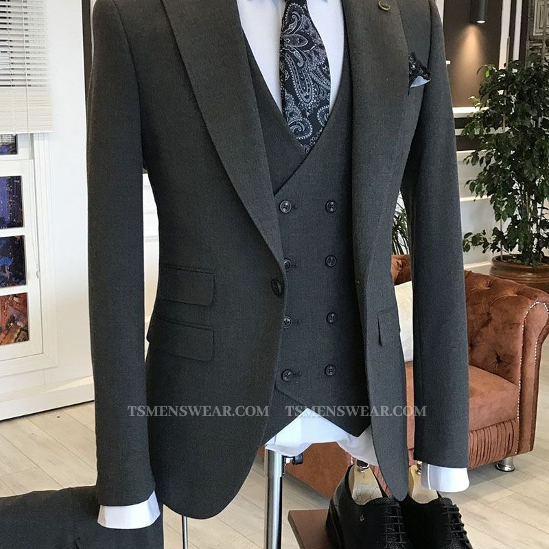 Leopold Affordable All Black Slim Fit Business Suits For Men