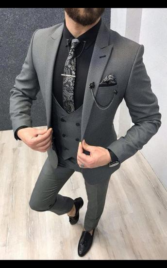 Stylish Black Plaid Peaked Lapel Bespoke Slim Fit Business Suits_1